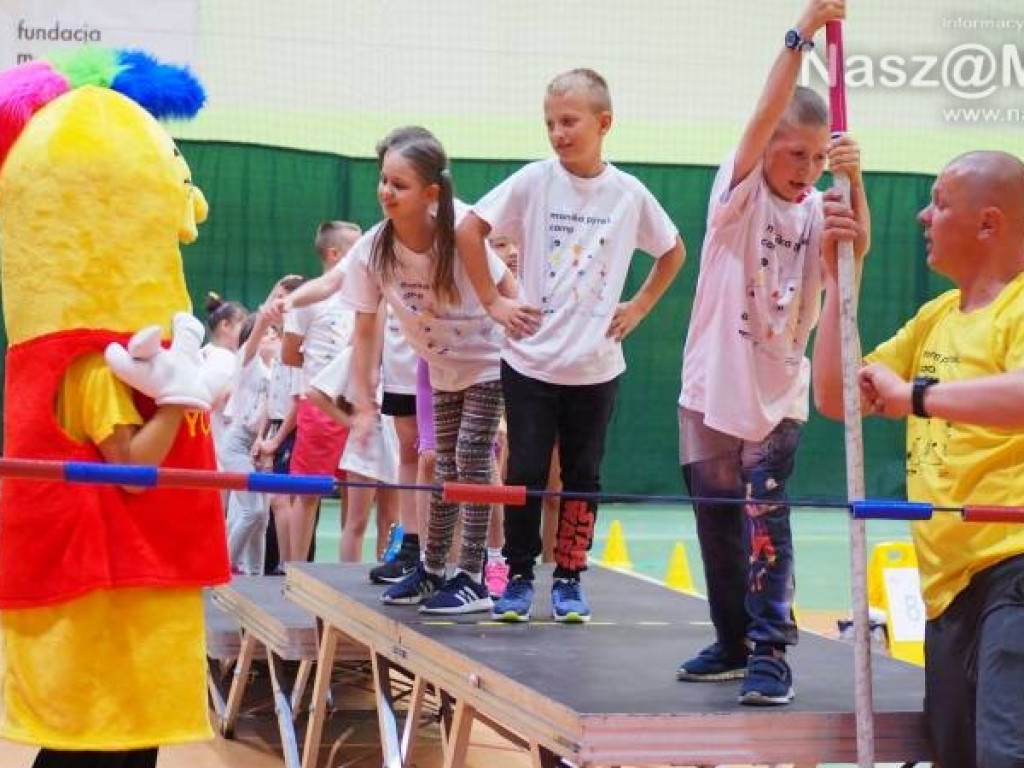 Ćwiczyli pod okiem wybitnych sportowców - Moniki Pyrek i Marka Plawgo