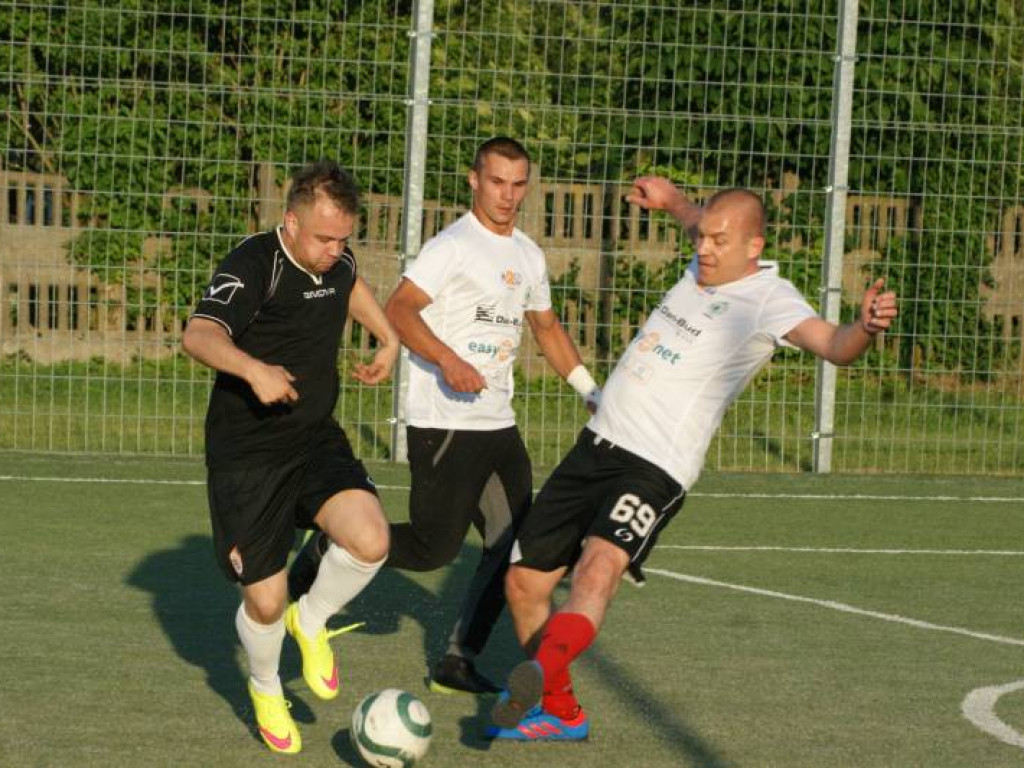 Marco na czele. Stępka i Maciejewski na sześć