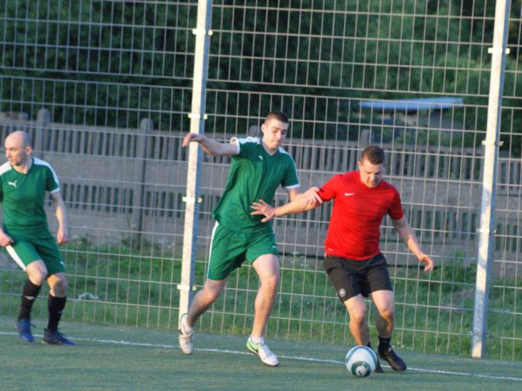 Marco na czele. Stępka i Maciejewski na sześć