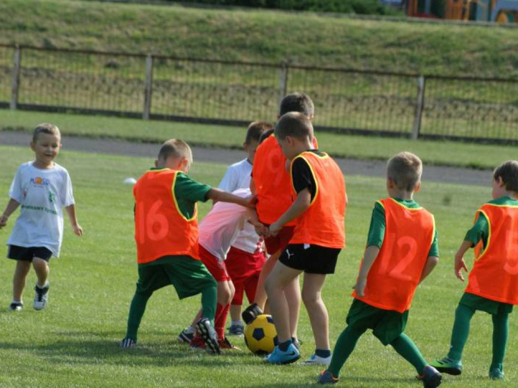 Dzień Dziecka na boisku. Turniej najmłodszych
