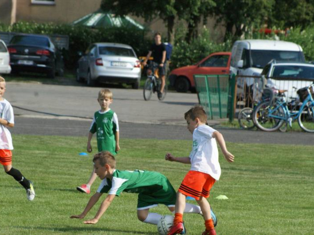Dzień Dziecka na boisku. Turniej najmłodszych