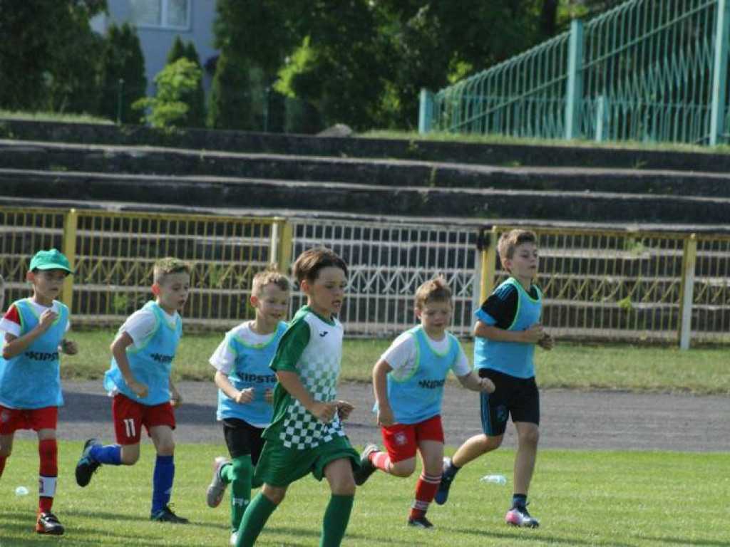 Dzień Dziecka na boisku. Turniej najmłodszych