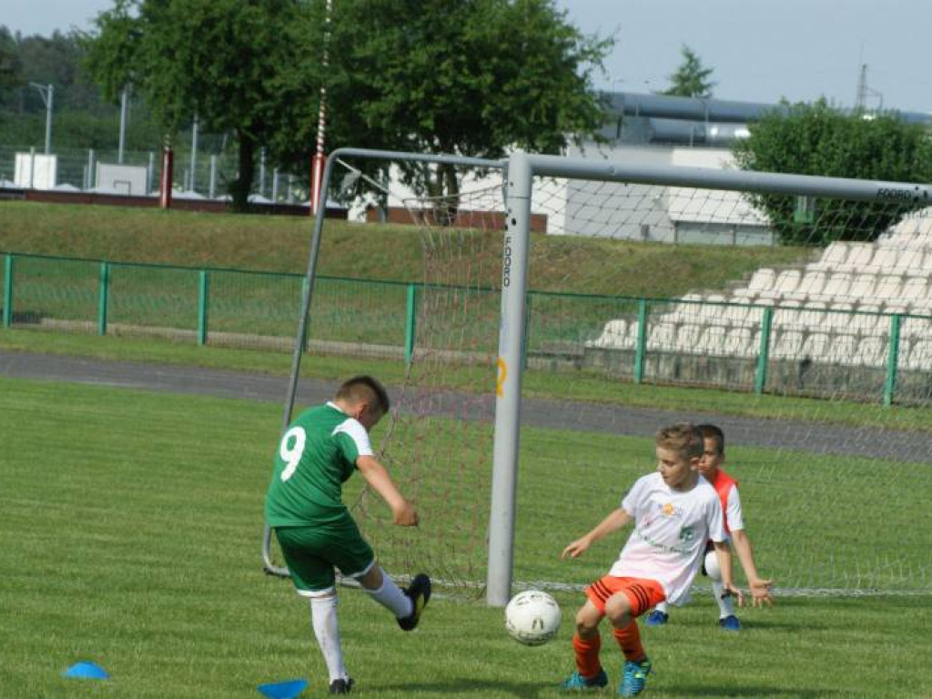 Dzień Dziecka na boisku. Turniej najmłodszych