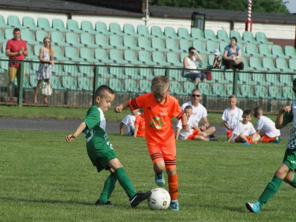 Dzień Dziecka na boisku. Turniej najmłodszych