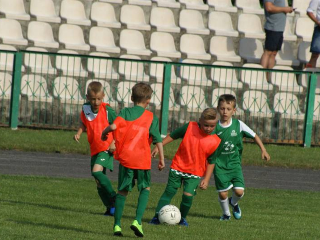 Dzień Dziecka na boisku. Turniej najmłodszych