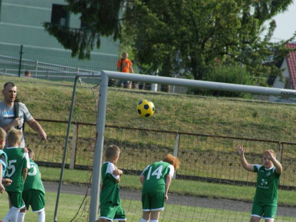 Dzień Dziecka na boisku. Turniej najmłodszych
