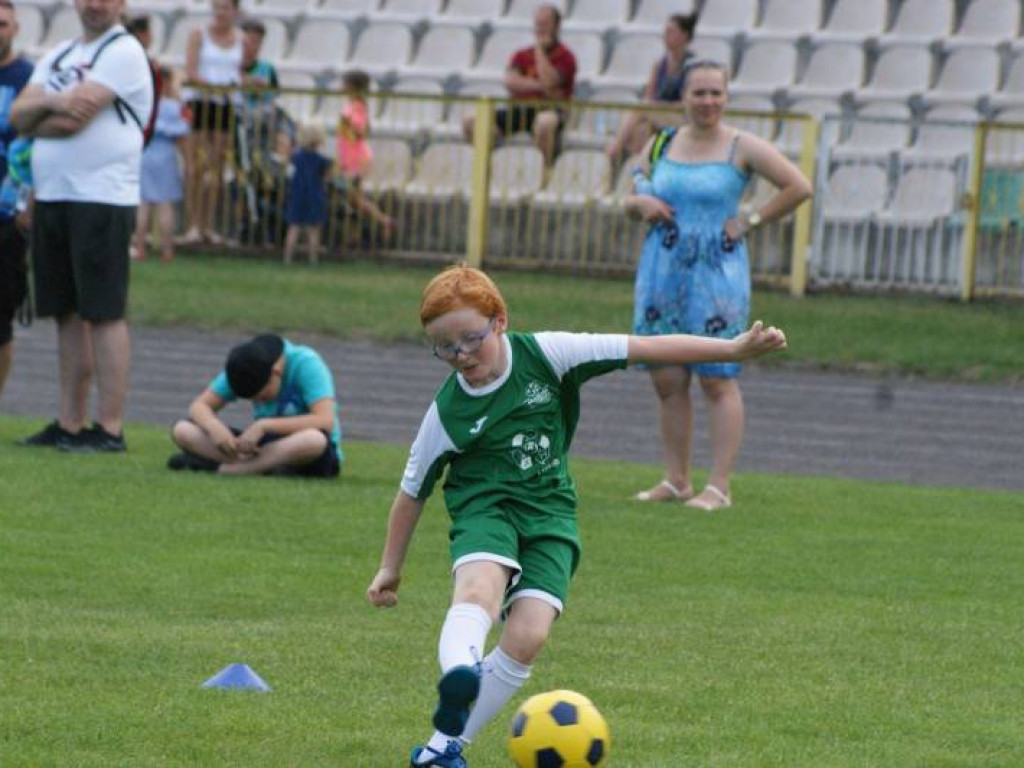Dzień Dziecka na boisku. Turniej najmłodszych
