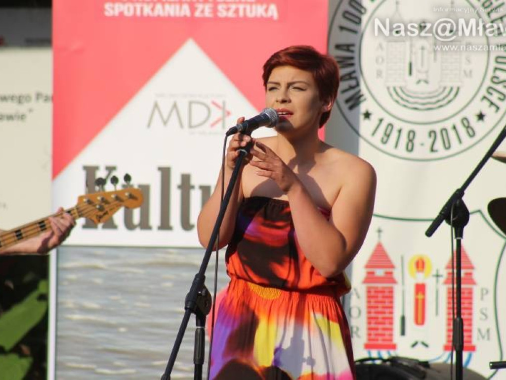 Rock`nRoll wiecznie żywy. Mocne brzmienia na parkowej scenie