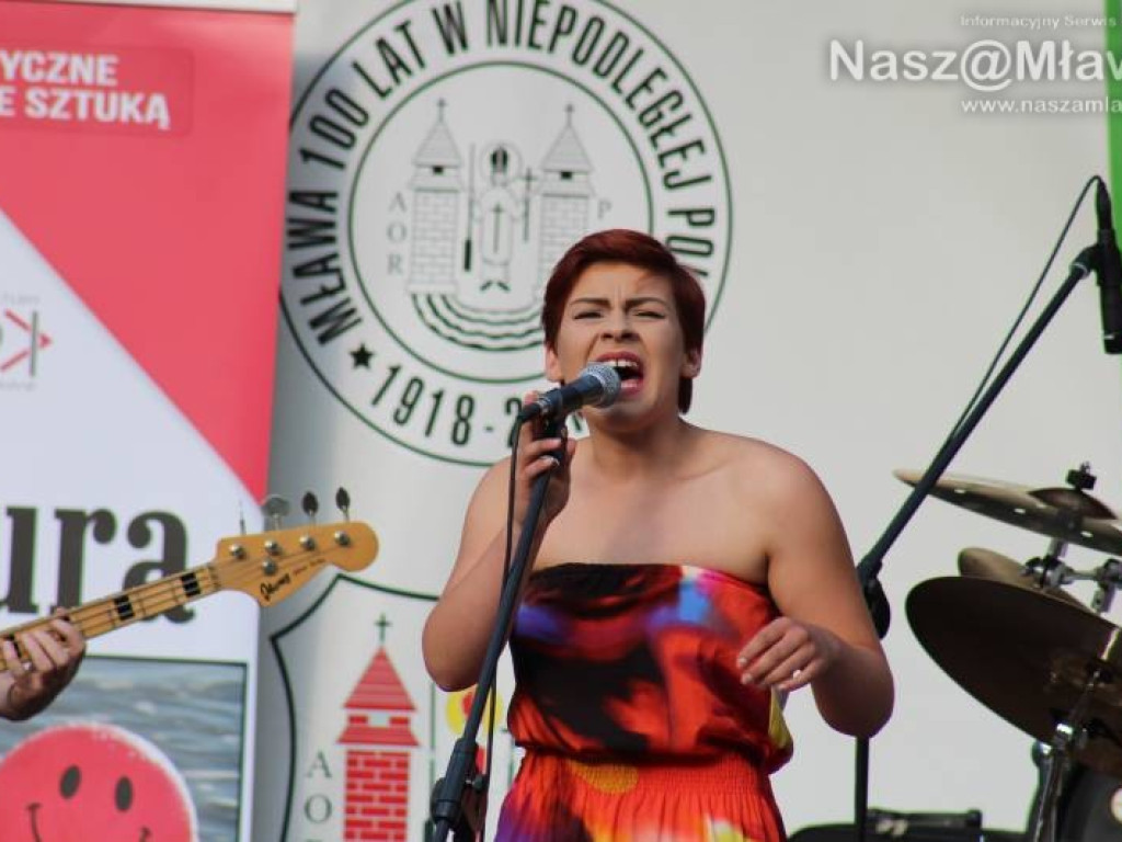 Rock`nRoll wiecznie żywy. Mocne brzmienia na parkowej scenie