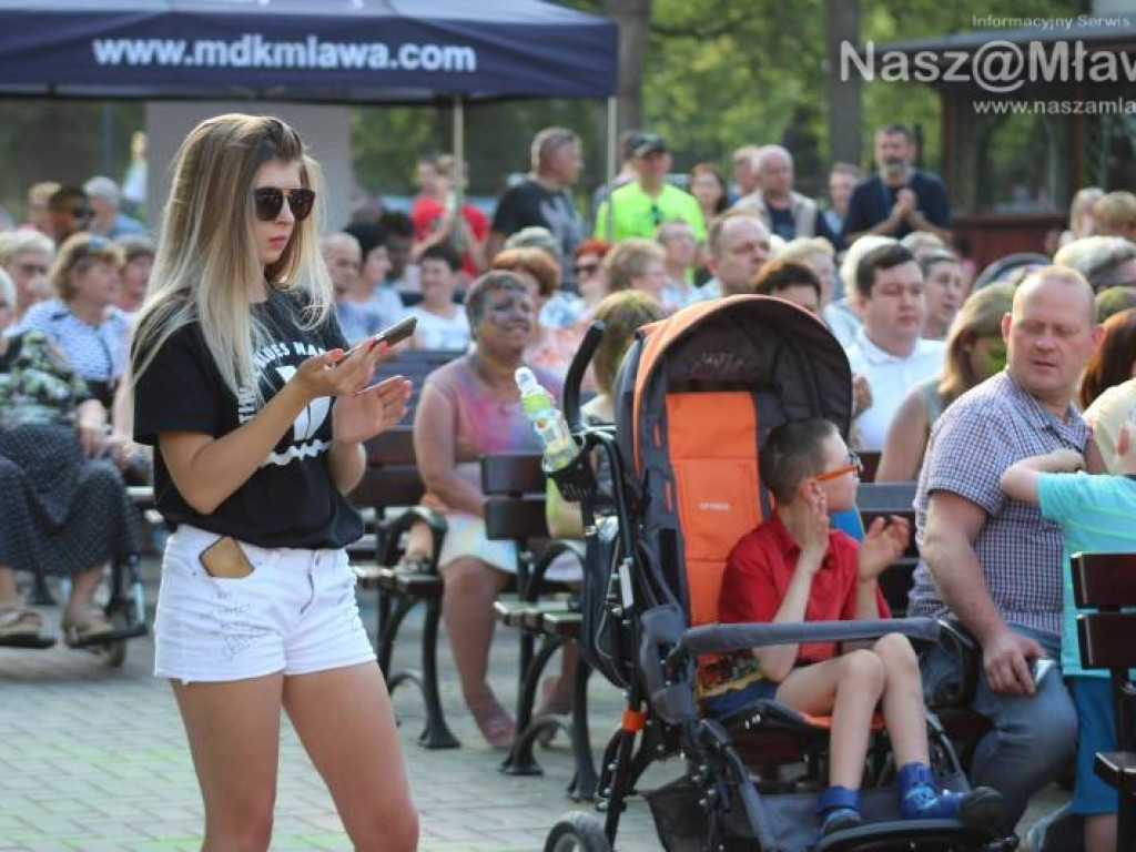 Rock`nRoll wiecznie żywy. Mocne brzmienia na parkowej scenie