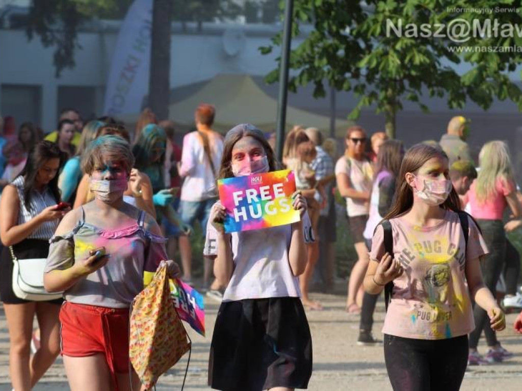 Kolorowo w parku. Taka zabawa w Mławie pierwszy raz