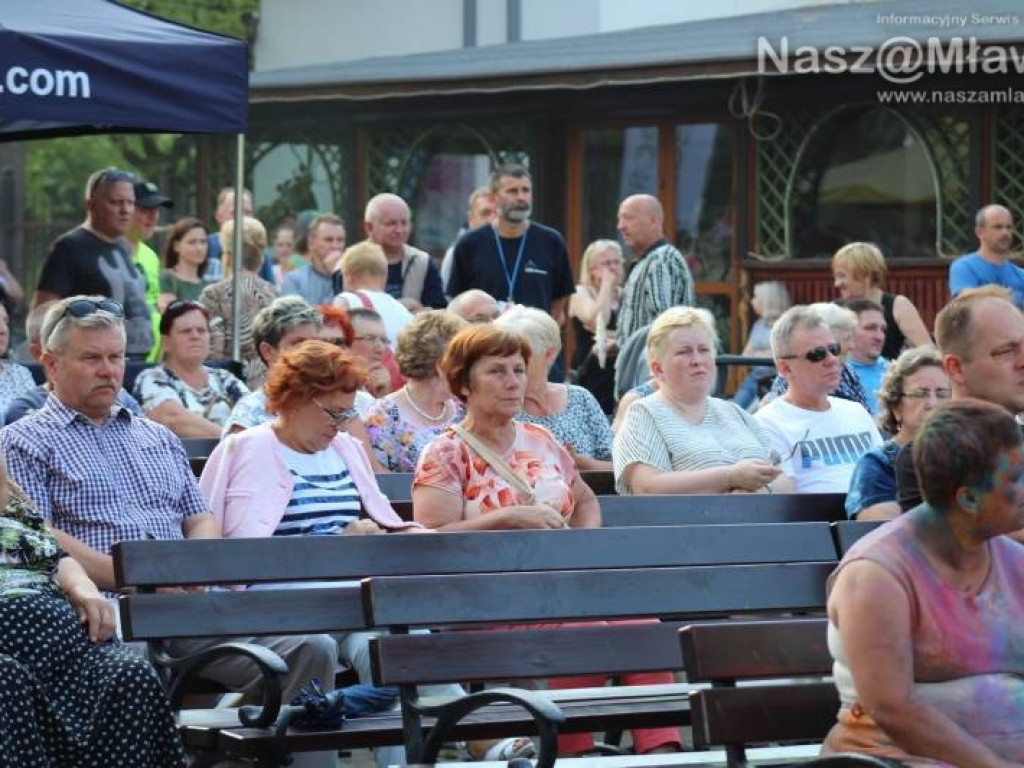 Rock`nRoll wiecznie żywy. Mocne brzmienia na parkowej scenie