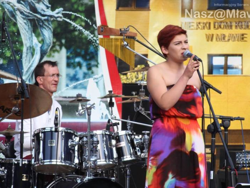 Rock`nRoll wiecznie żywy. Mocne brzmienia na parkowej scenie