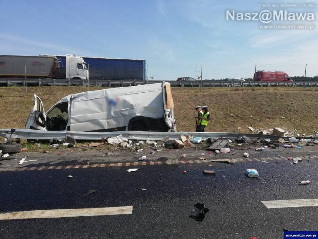 Spłonęły TIR-y. Jedna osoba nie żyje, cztery ranne. Tragiczny bilans karambolu na S7 [ZDJĘCIA, WIDEO]