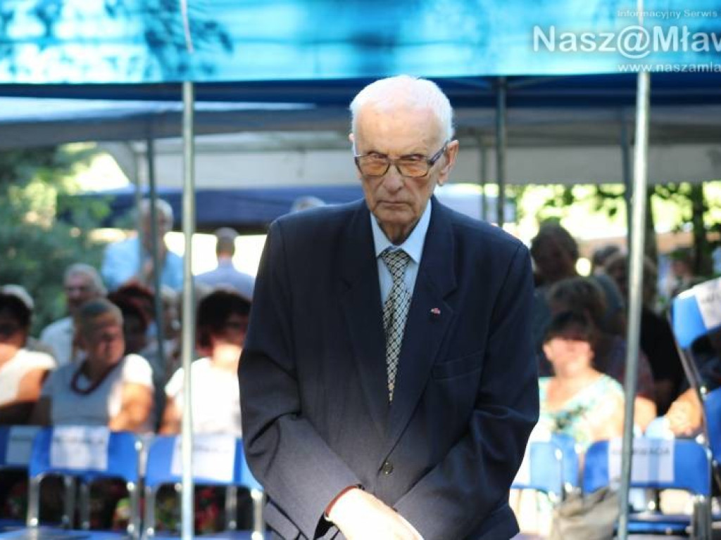 Cześć i chwała bohaterom! Uroczystości i rekonstrukcja w Niedziałkach [WIDEO]