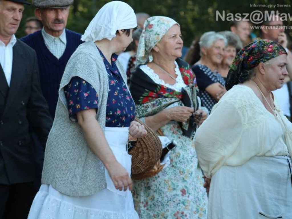 Cześć i chwała bohaterom! Uroczystości i rekonstrukcja w Niedziałkach [WIDEO]