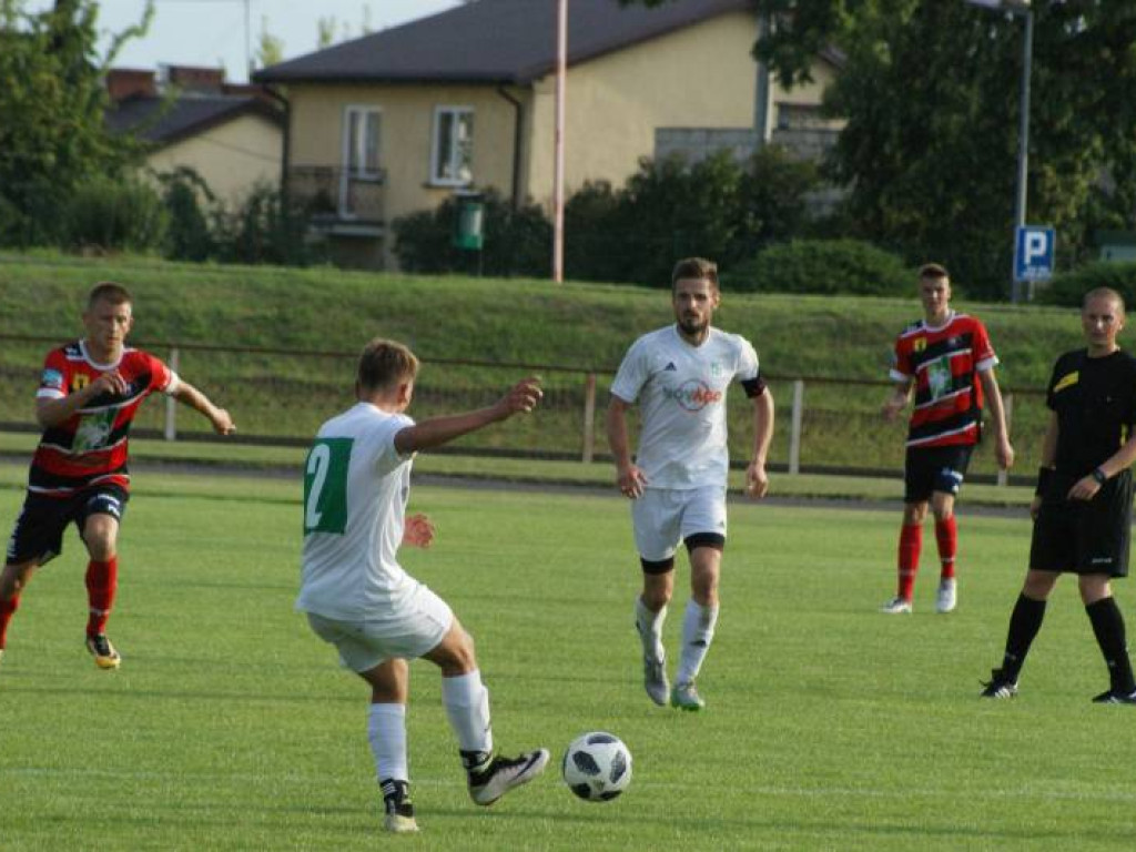 Huragan lepszy od Mławianki. Karny Melchinkiewicza