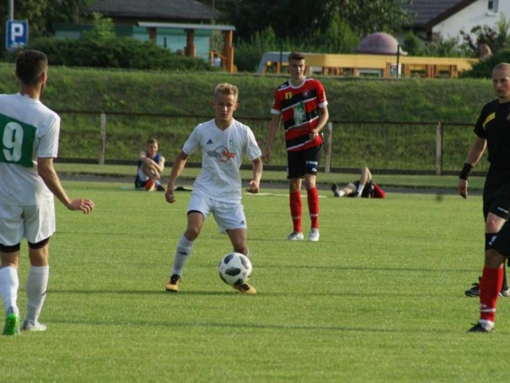 Huragan lepszy od Mławianki. Karny Melchinkiewicza