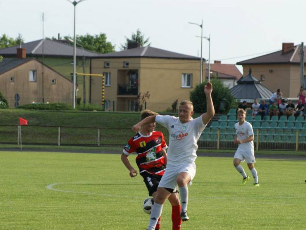 Huragan lepszy od Mławianki. Karny Melchinkiewicza