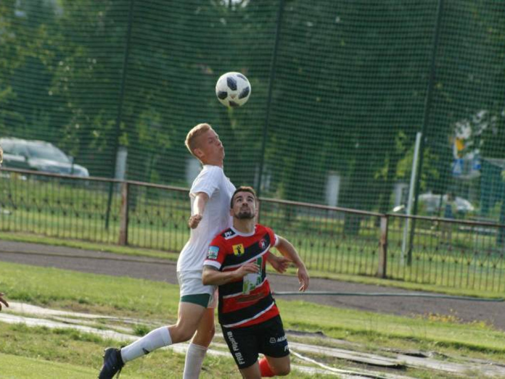 Huragan lepszy od Mławianki. Karny Melchinkiewicza