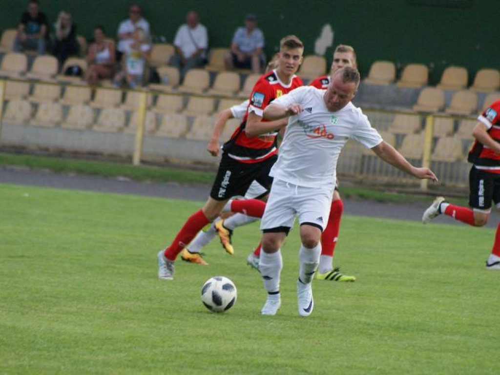 Huragan lepszy od Mławianki. Karny Melchinkiewicza