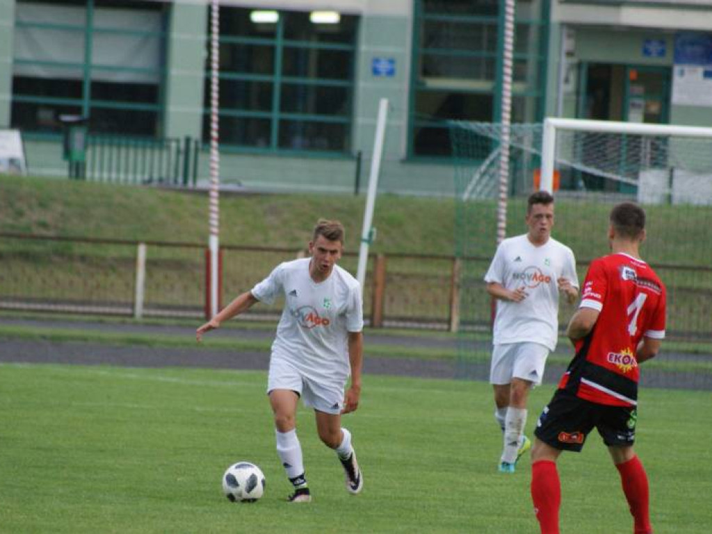 Huragan lepszy od Mławianki. Karny Melchinkiewicza