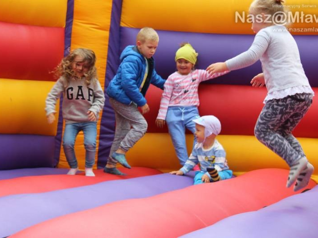 Dzieci zaszalały w parku