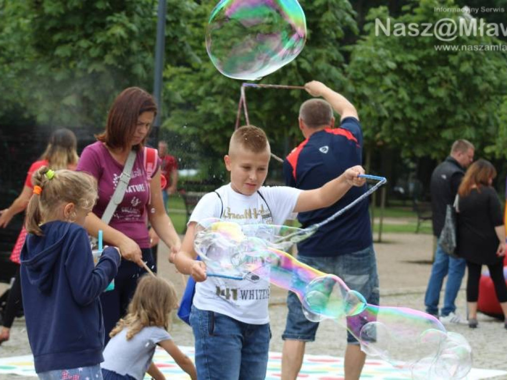 Dzieci zaszalały w parku