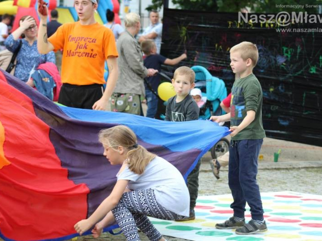 Dzieci zaszalały w parku