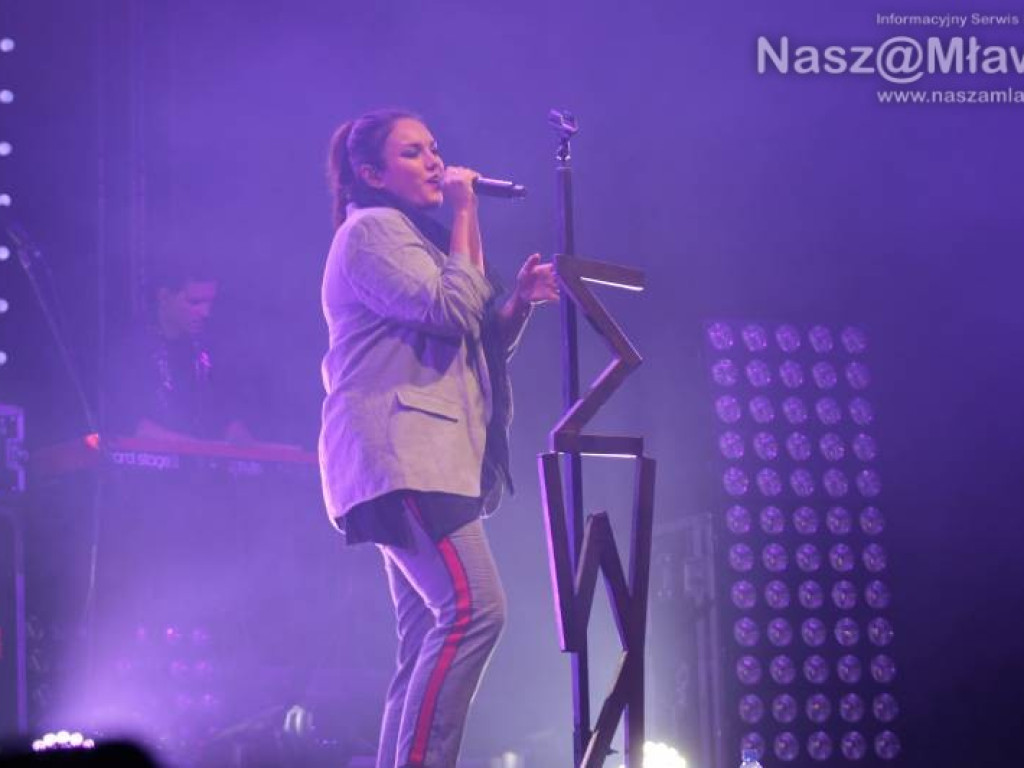 Zakończenie Dni Mławy. Histeria fanek na koncertach ich idoli