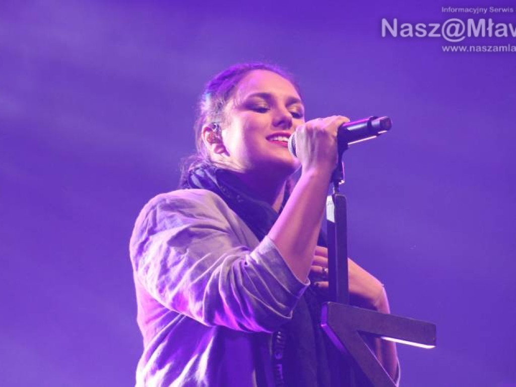 Zakończenie Dni Mławy. Histeria fanek na koncertach ich idoli