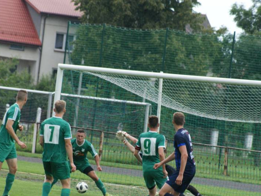 Ulewa storpedowała sparing