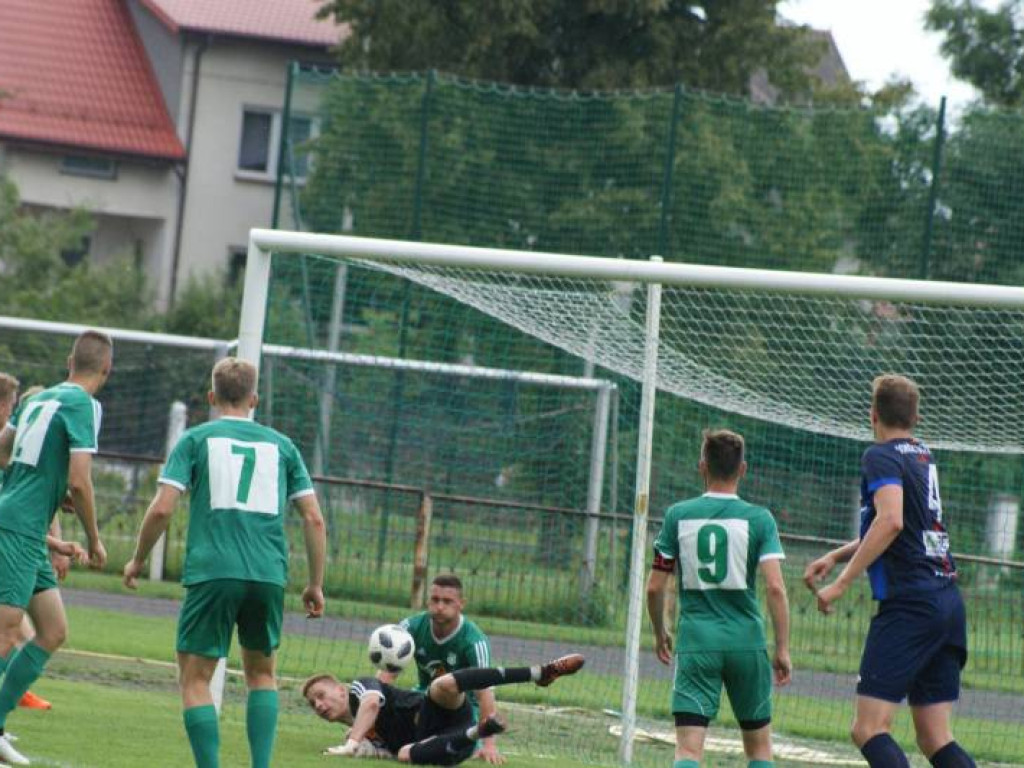 Ulewa storpedowała sparing