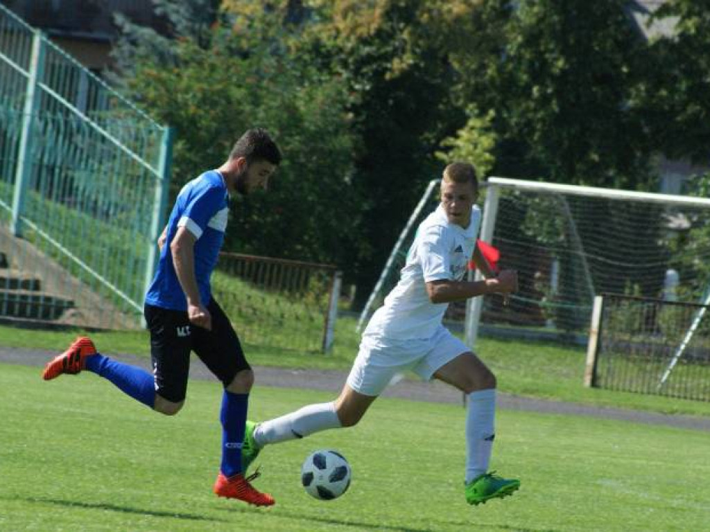 Mławianka ograła Lecha. Premierowy gol Hinburga