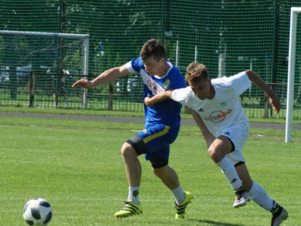 Mławianka ograła Lecha. Premierowy gol Hinburga