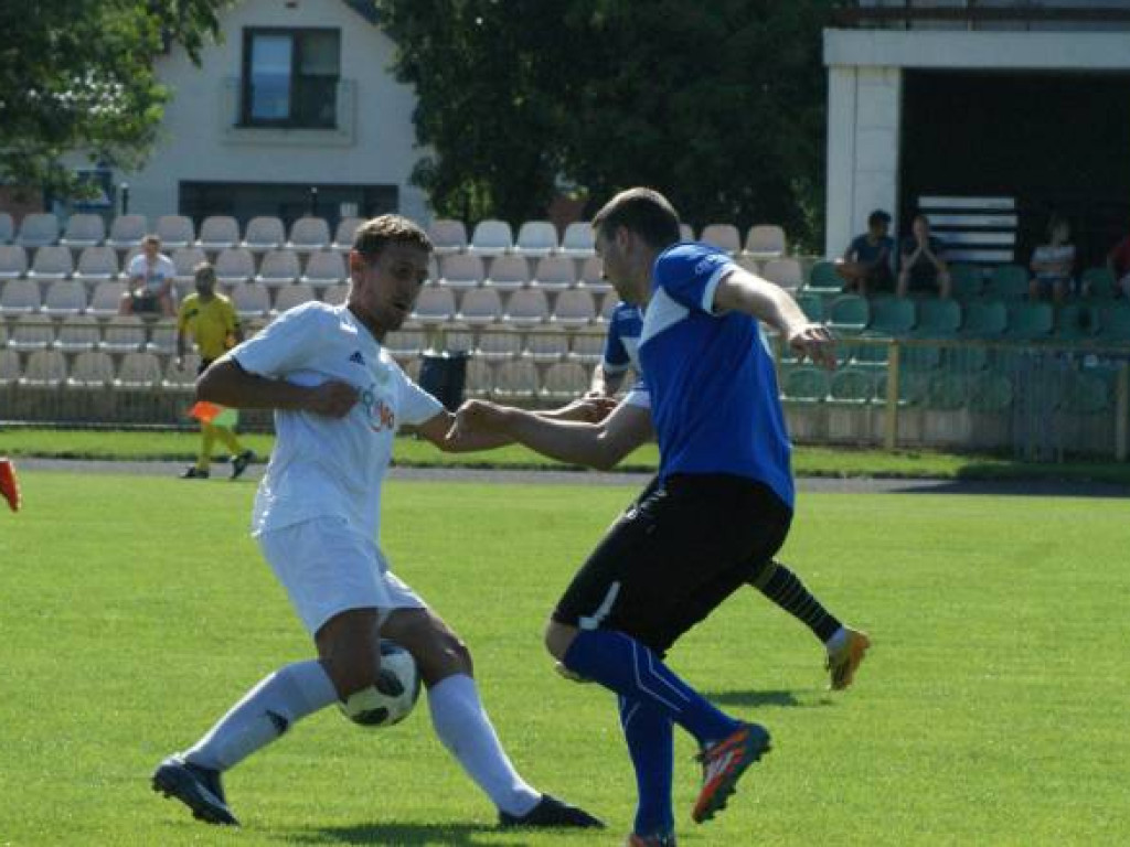 Mławianka ograła Lecha. Premierowy gol Hinburga