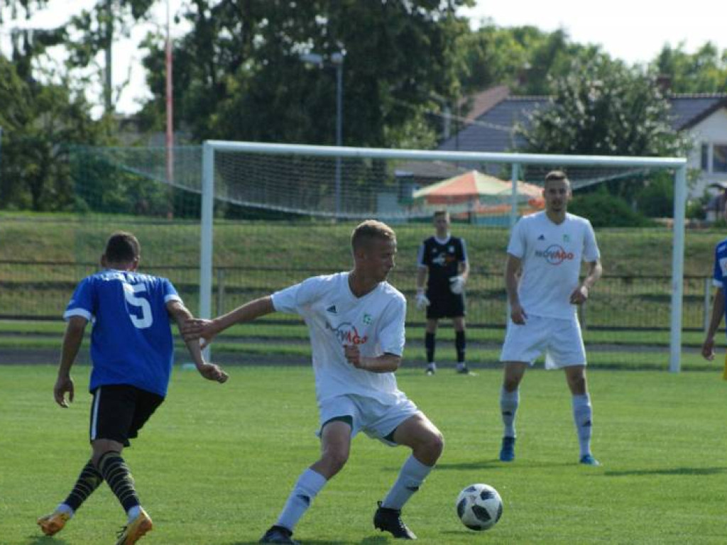 Mławianka ograła Lecha. Premierowy gol Hinburga