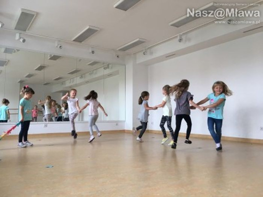 Twórcze zadania i ćwiczenia aktorskie w domu kultury