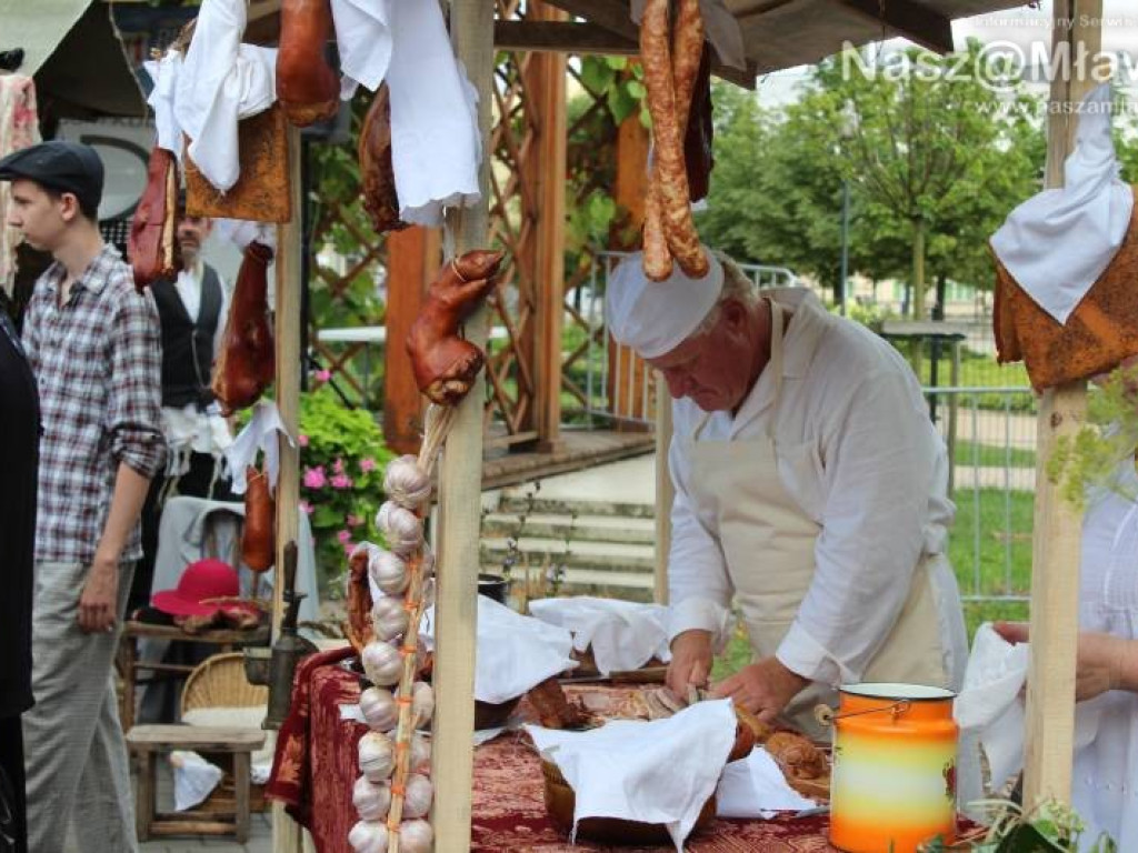 Rekonstruktorzy przenieśli widzów w czasie - do przedwojennej Mławy