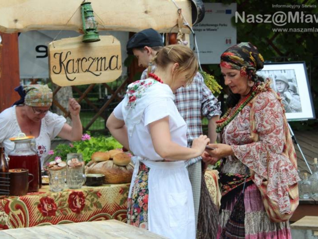 Rekonstruktorzy przenieśli widzów w czasie - do przedwojennej Mławy