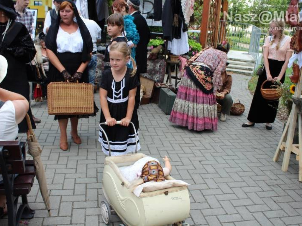 Rekonstruktorzy przenieśli widzów w czasie - do przedwojennej Mławy