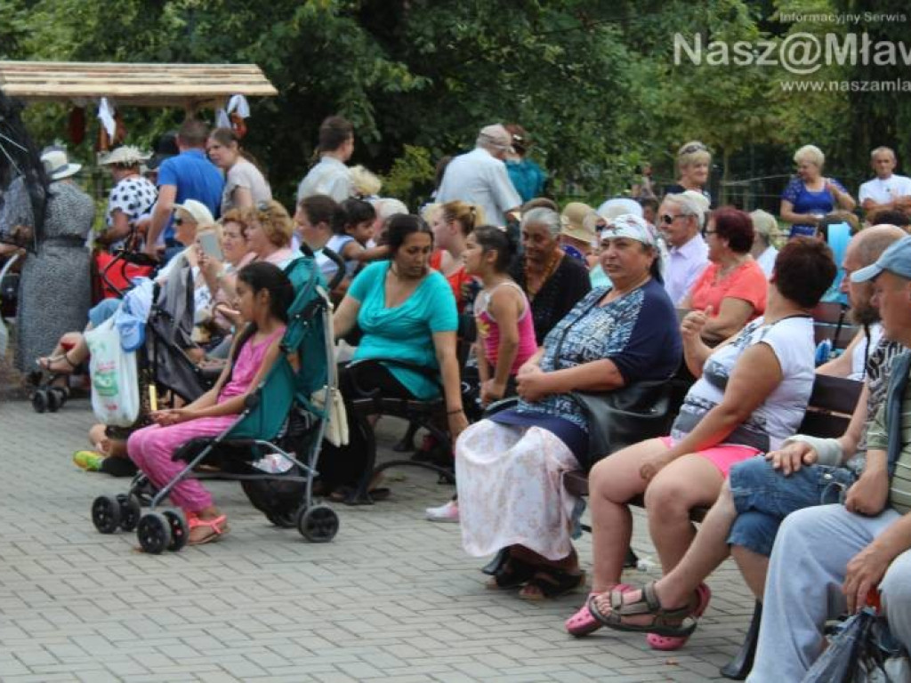 Rekonstruktorzy przenieśli widzów w czasie - do przedwojennej Mławy