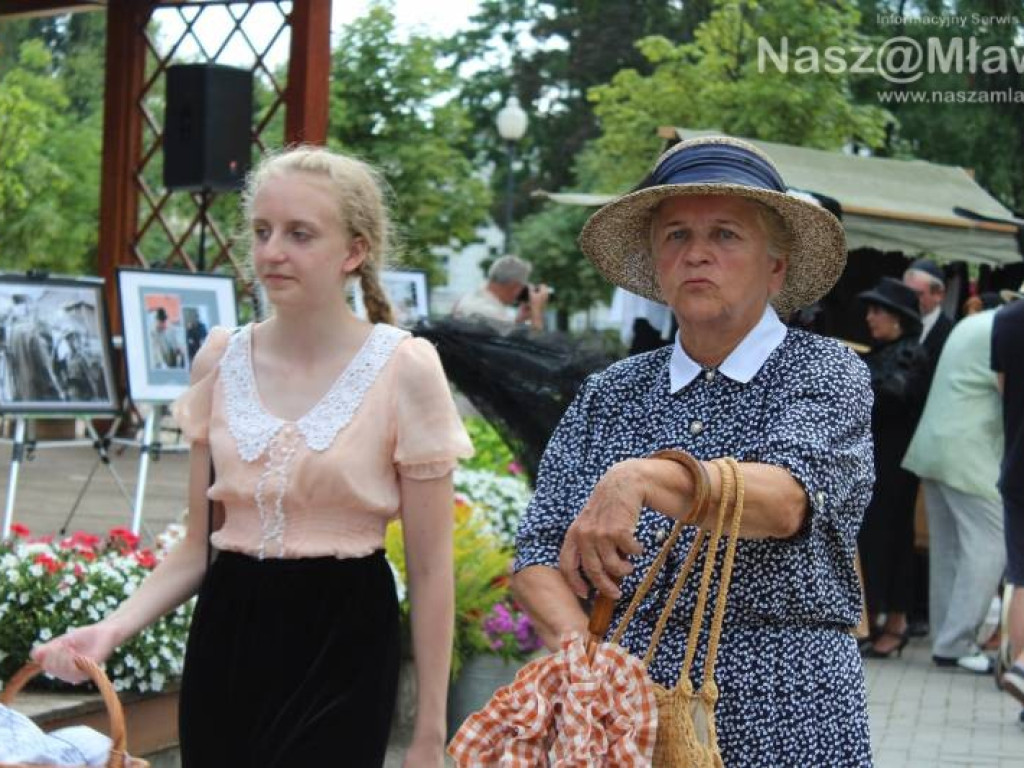 Rekonstruktorzy przenieśli widzów w czasie - do przedwojennej Mławy