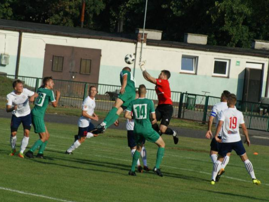 Mławianka - Ząbkovia. Dublet Gawędy na inaugurację sezonu