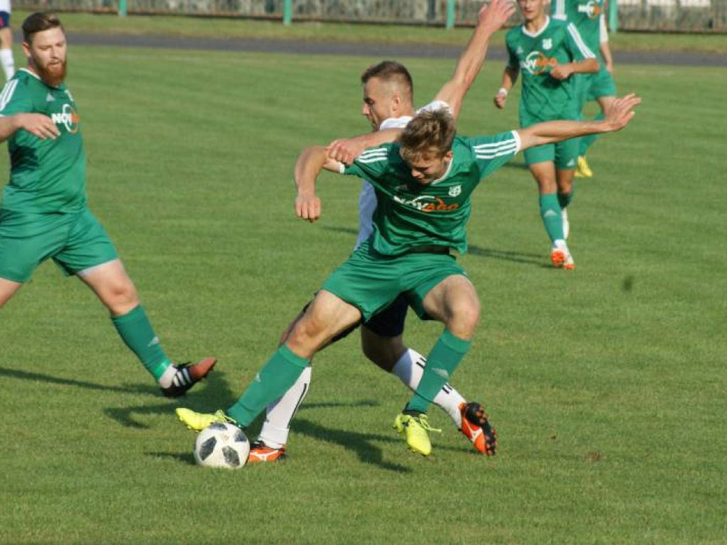 Mławianka - Ząbkovia. Dublet Gawędy na inaugurację sezonu