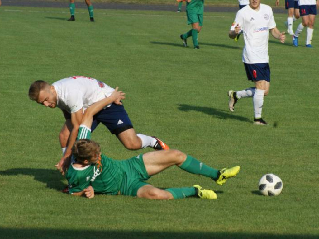 Mławianka - Ząbkovia. Dublet Gawędy na inaugurację sezonu