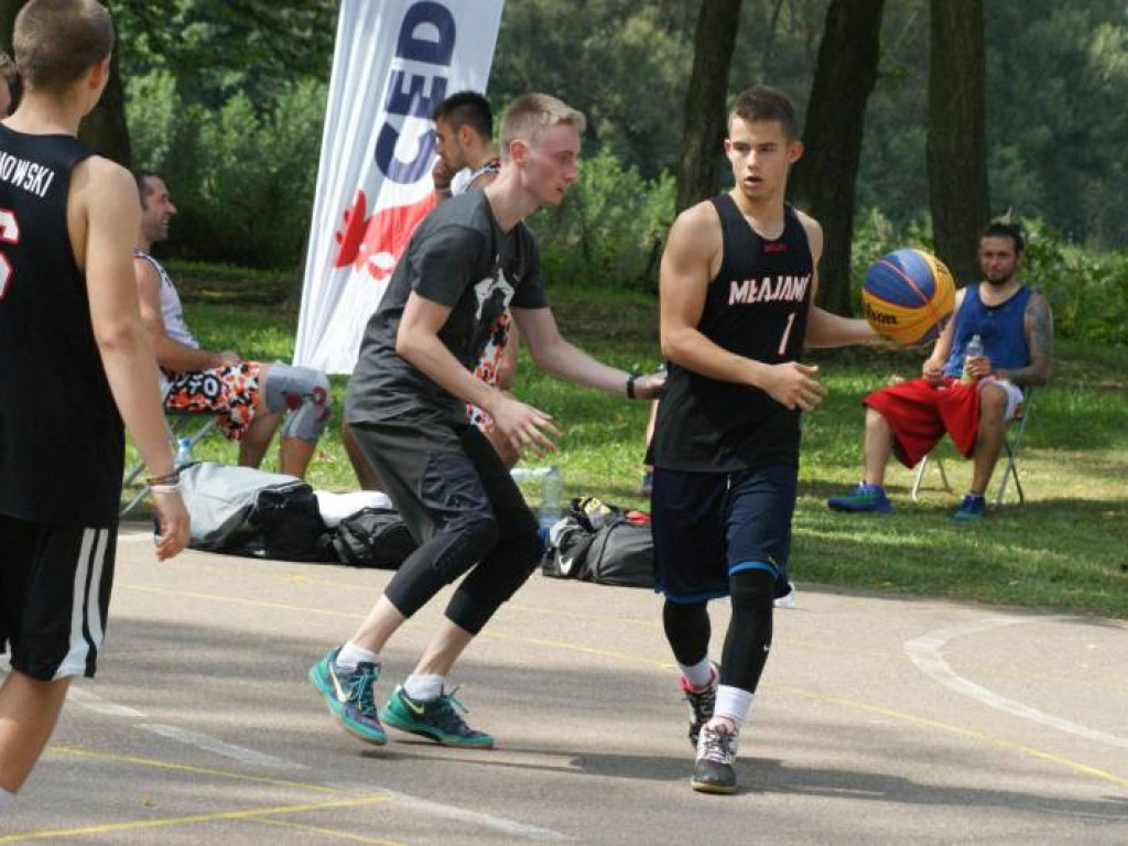 Hutnicy najlepsi w Mławie, najlepsi w Wyszynach