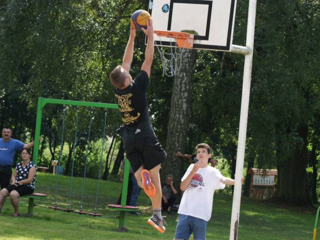 Hutnicy najlepsi w Mławie, najlepsi w Wyszynach