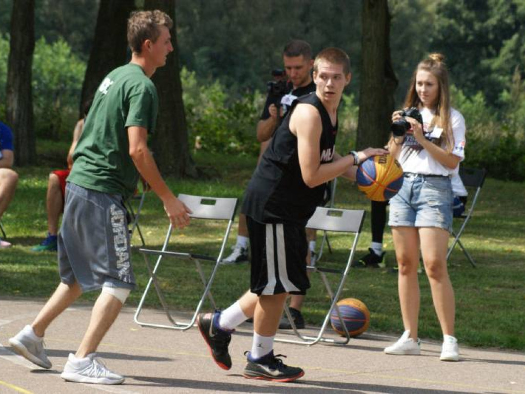 Hutnicy najlepsi w Mławie, najlepsi w Wyszynach