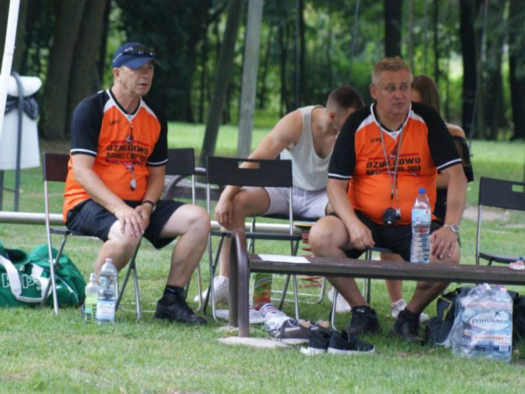 Hutnicy najlepsi w Mławie, najlepsi w Wyszynach